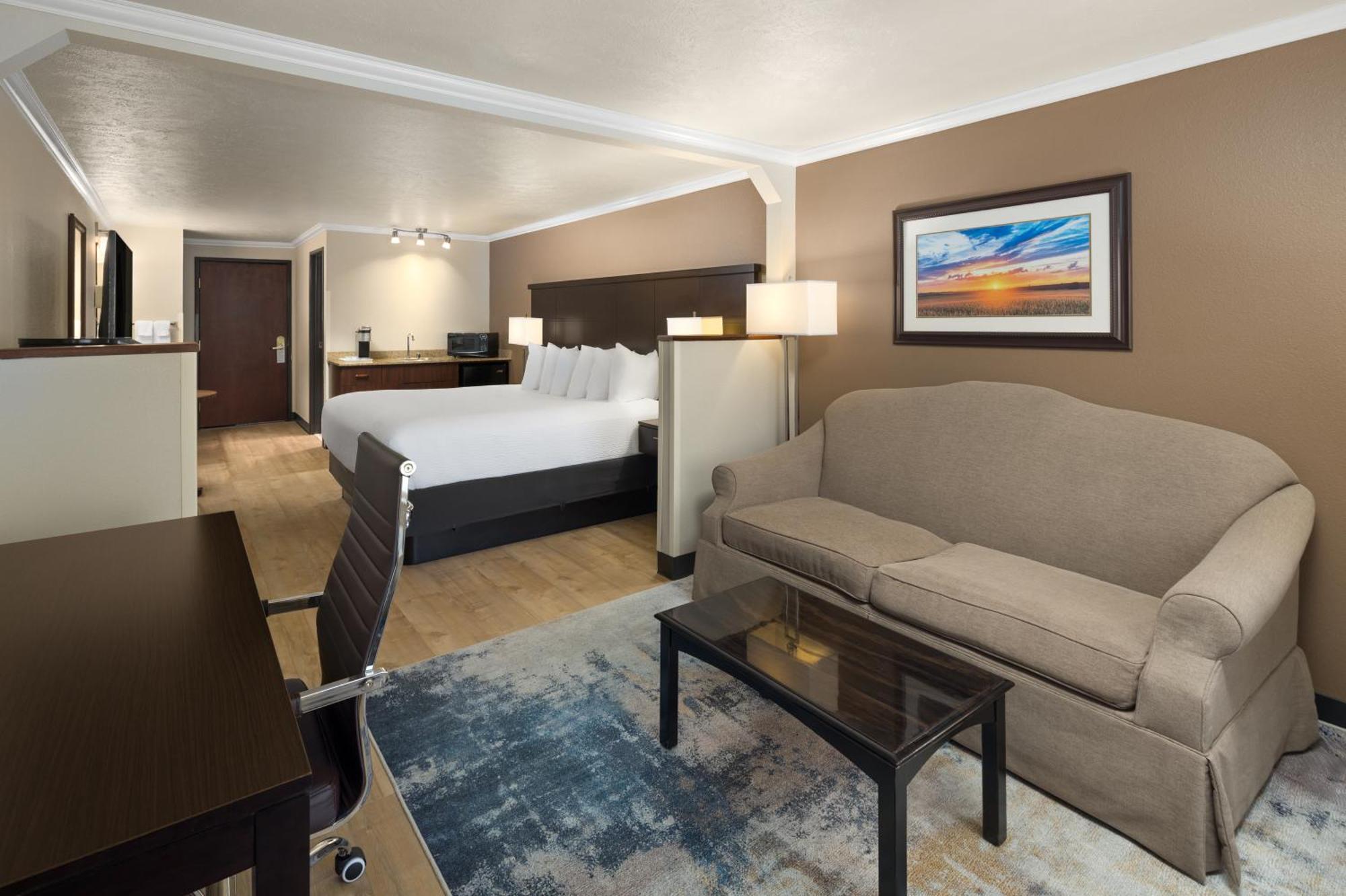 Ramada By Wyndham Moses Lake Exterior foto