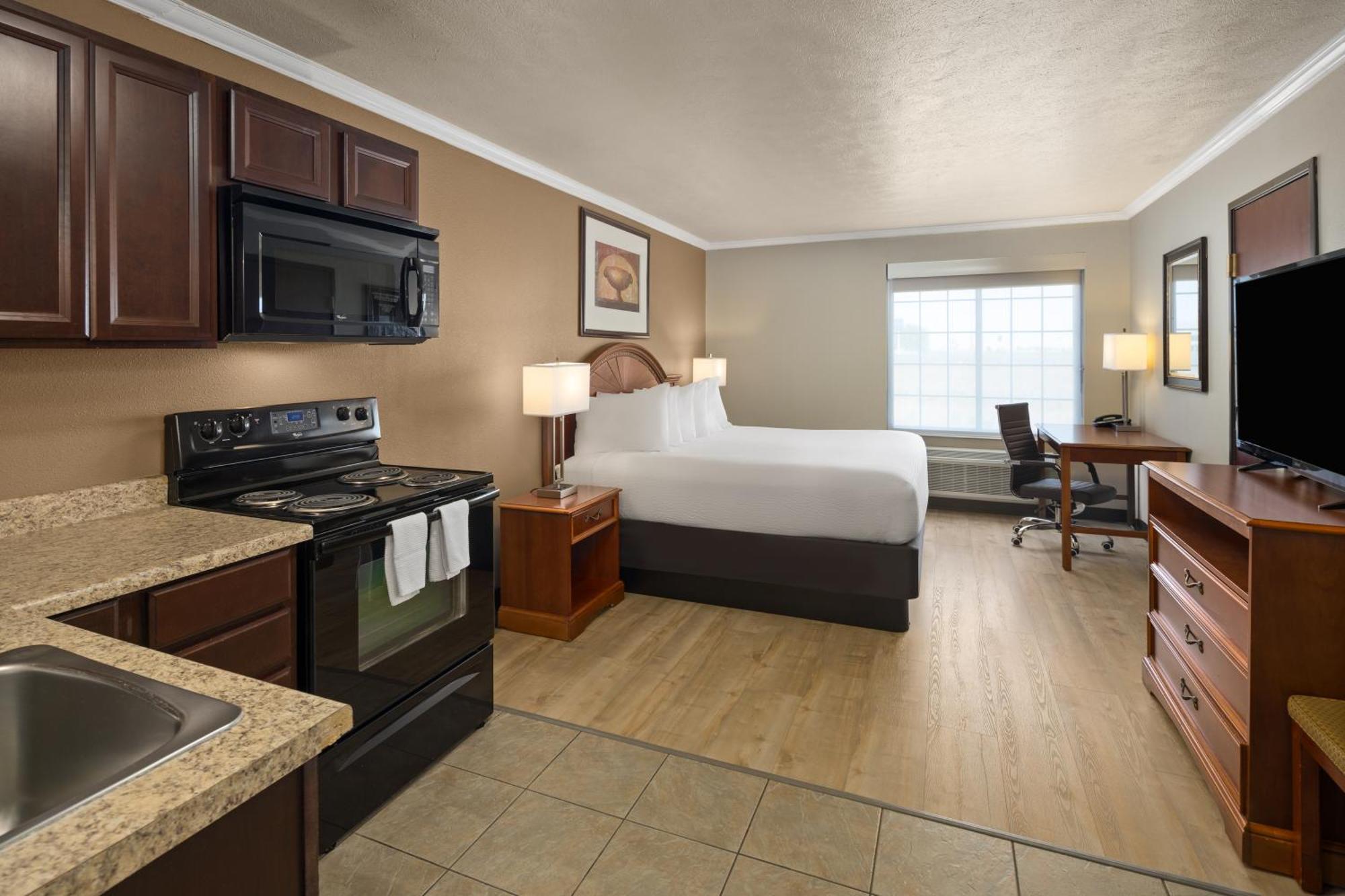 Ramada By Wyndham Moses Lake Exterior foto